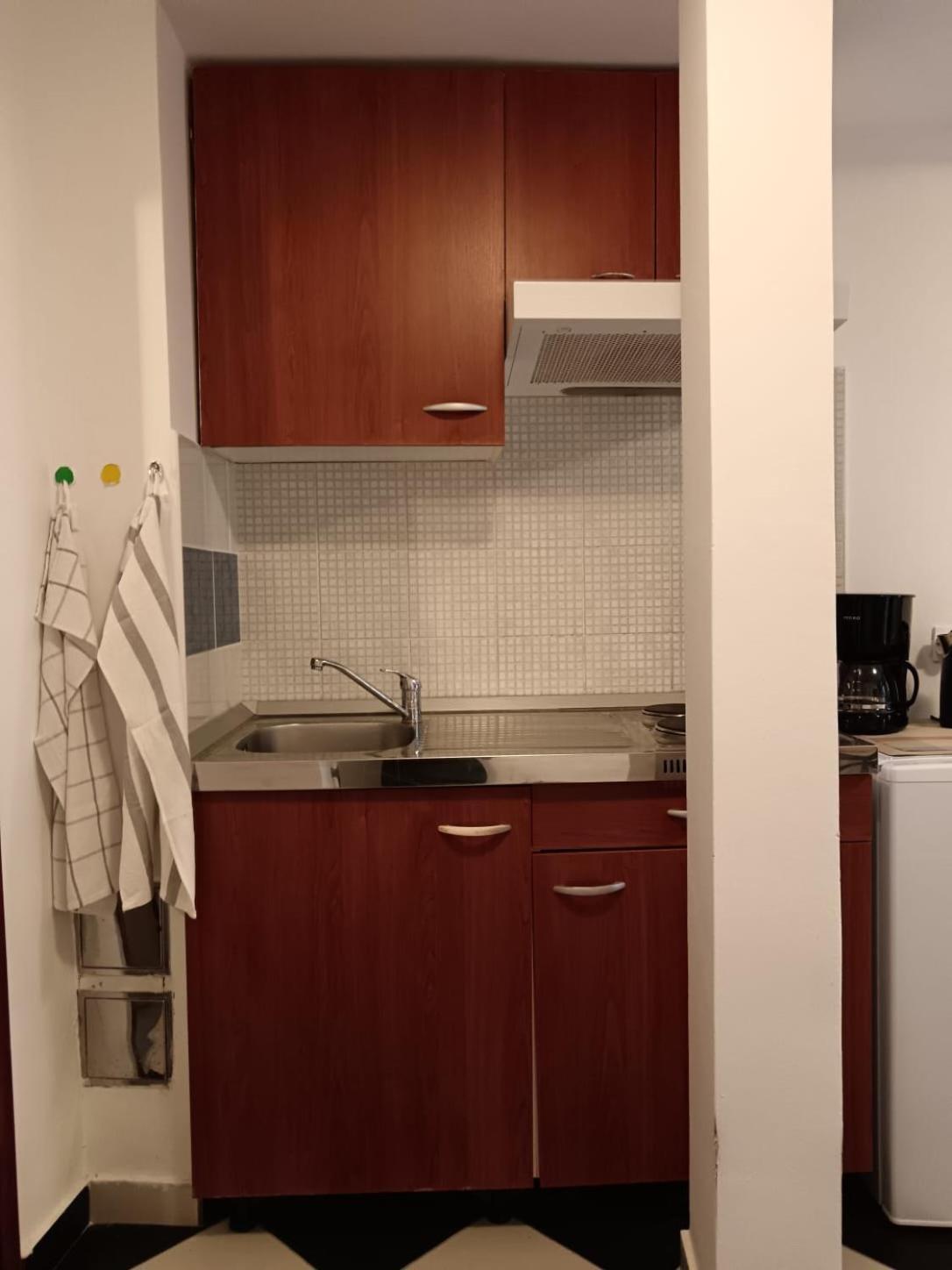 Lamar Apartment Cres